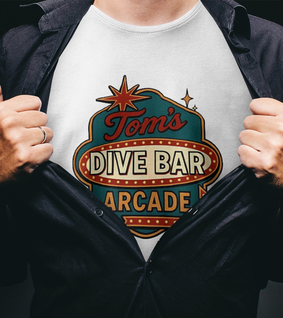 Tom's Dive Bar Arcade Retro Sign Neon T-Shirt