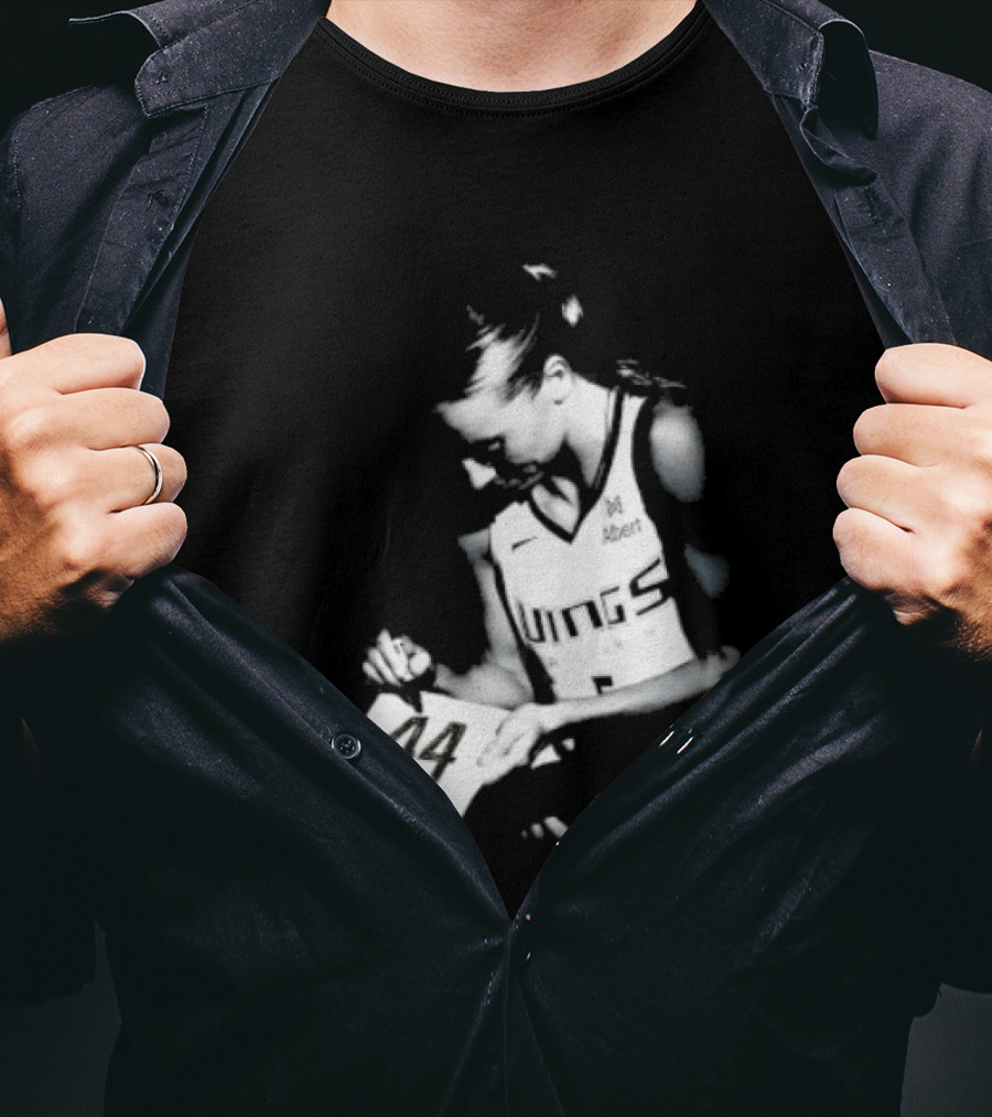 Paige Bueckers 44 Dallas Wings Basketball Women's Team Jersey T-Shirt