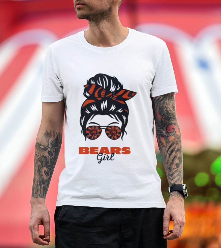 Chicago Bears Girl Messy Bun Glasses Football Fan T-Shirt