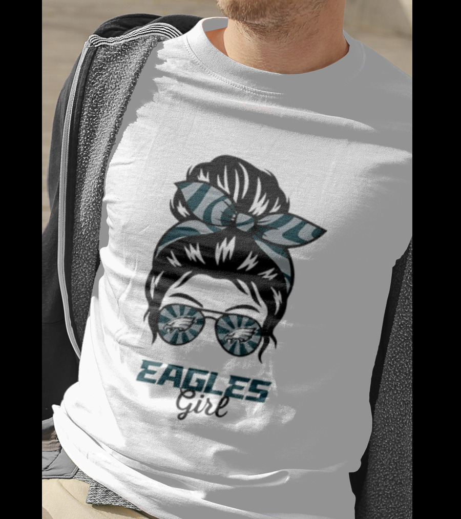 Philadelphia Eagles Girl Messy Bun Glasses Fan Pride Trend T-Shirt