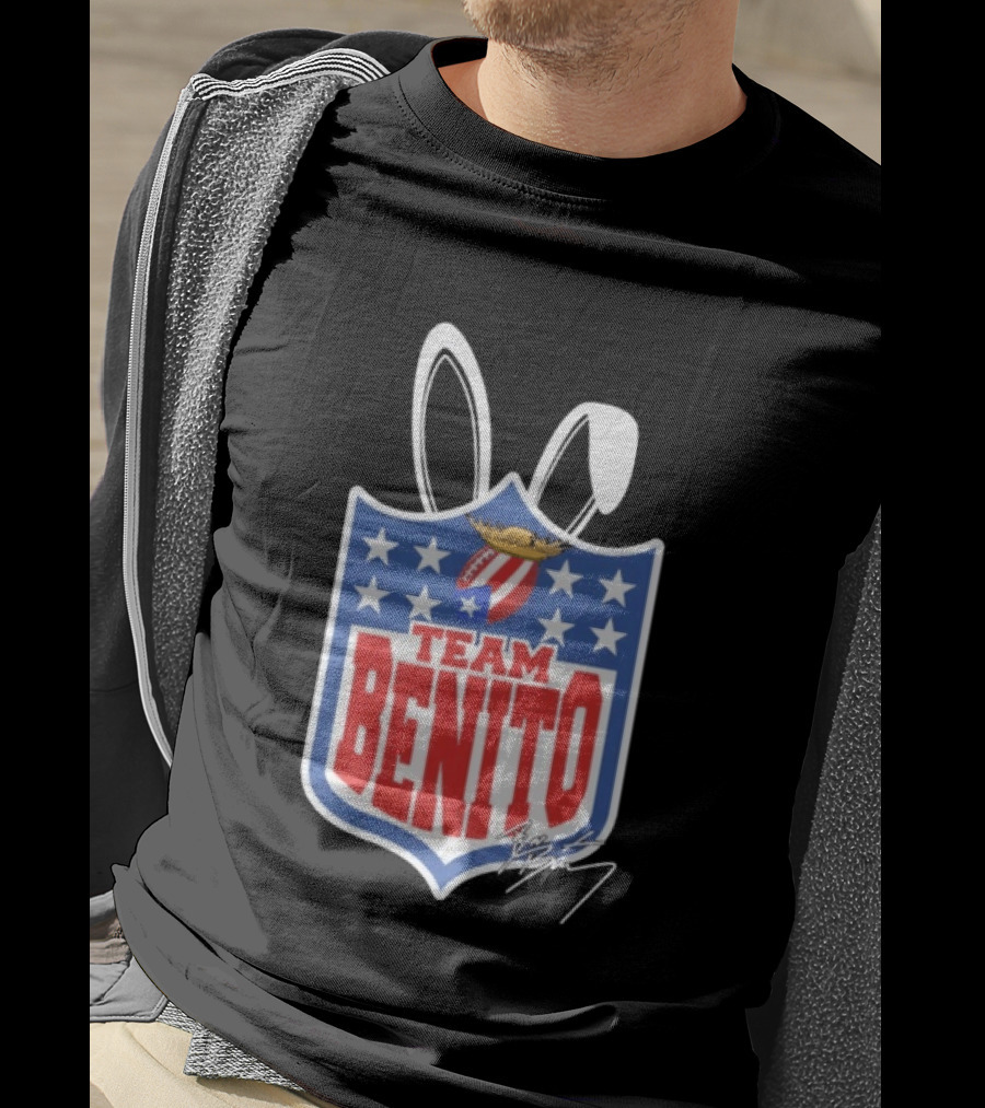 Team Benito Football Stars Shield T-Shirt