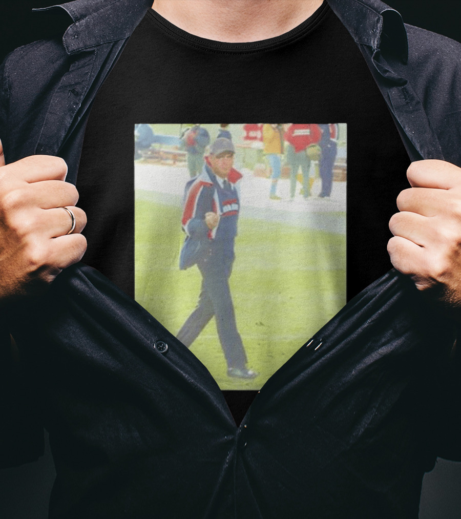 Chicago Bears Mike Ditka Da Coach Middle Finger Iconic Gesture T-Shirt