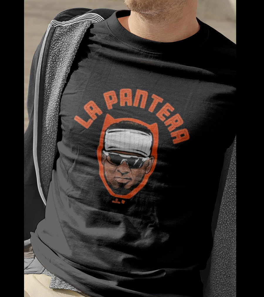 Luis Robert Jr La Pantera Swag Head Queens T-Shirt
