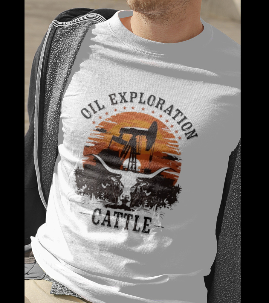 Oil Exploration Cattle Retro Vintage Pumpjack Sunset Scene T-Shirt