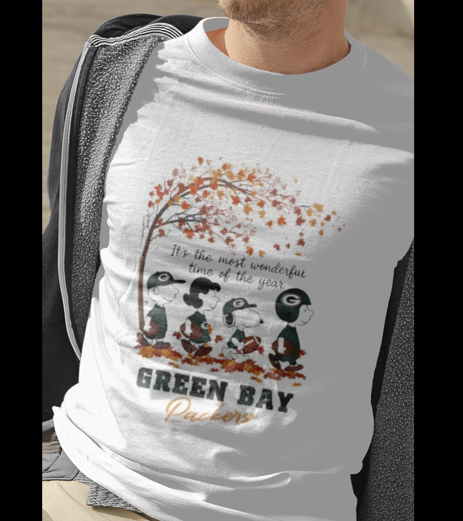 Green Bay Packers Snoopy Peanuts Fall Autumn Football It's The Most Wonderful Time Of The Year T-Shirt