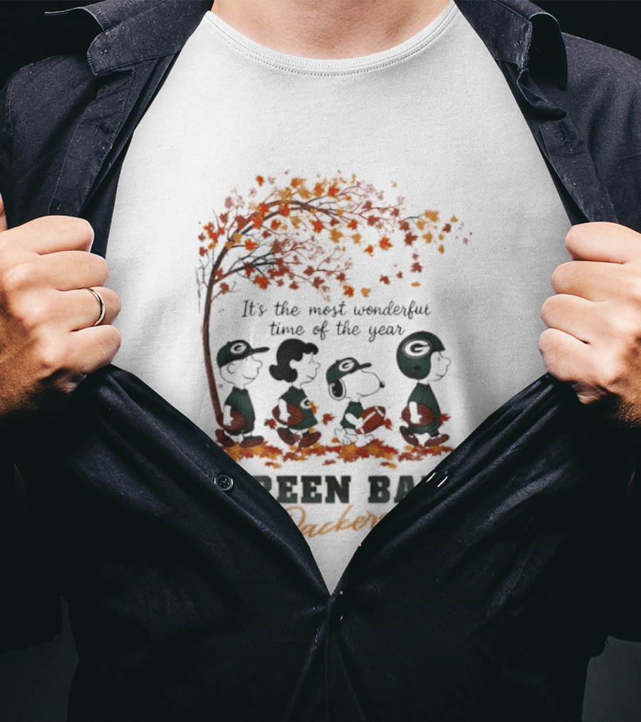 Green Bay Packers Snoopy Peanuts Fall Autumn Football It's The Most Wonderful Time Of The Year T-Shirt