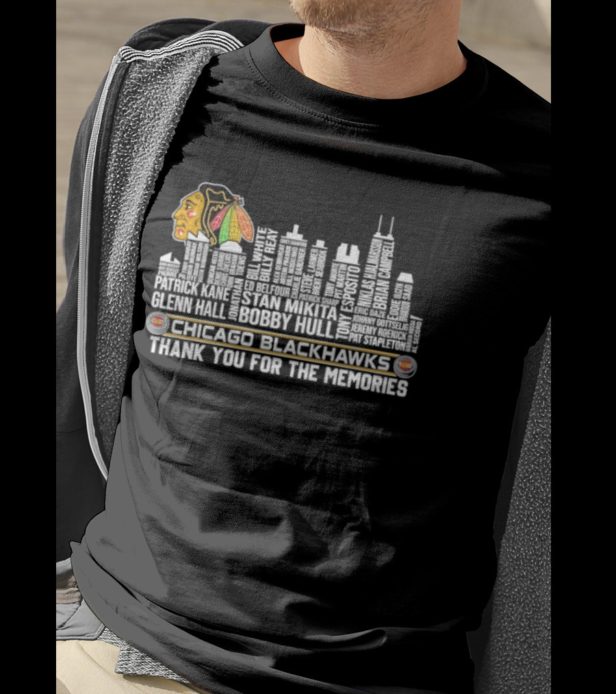 Chicago Blackhawks Skyline With Names And Thank You For The Memories T-Shirt