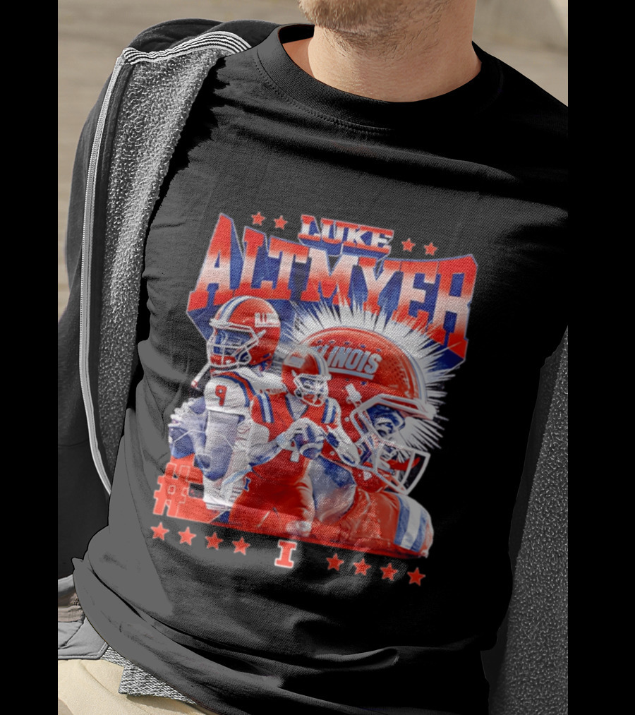 Luke Altmyer Illinois Football NCAA Legends Player Collage Helmet Stars T-Shirt