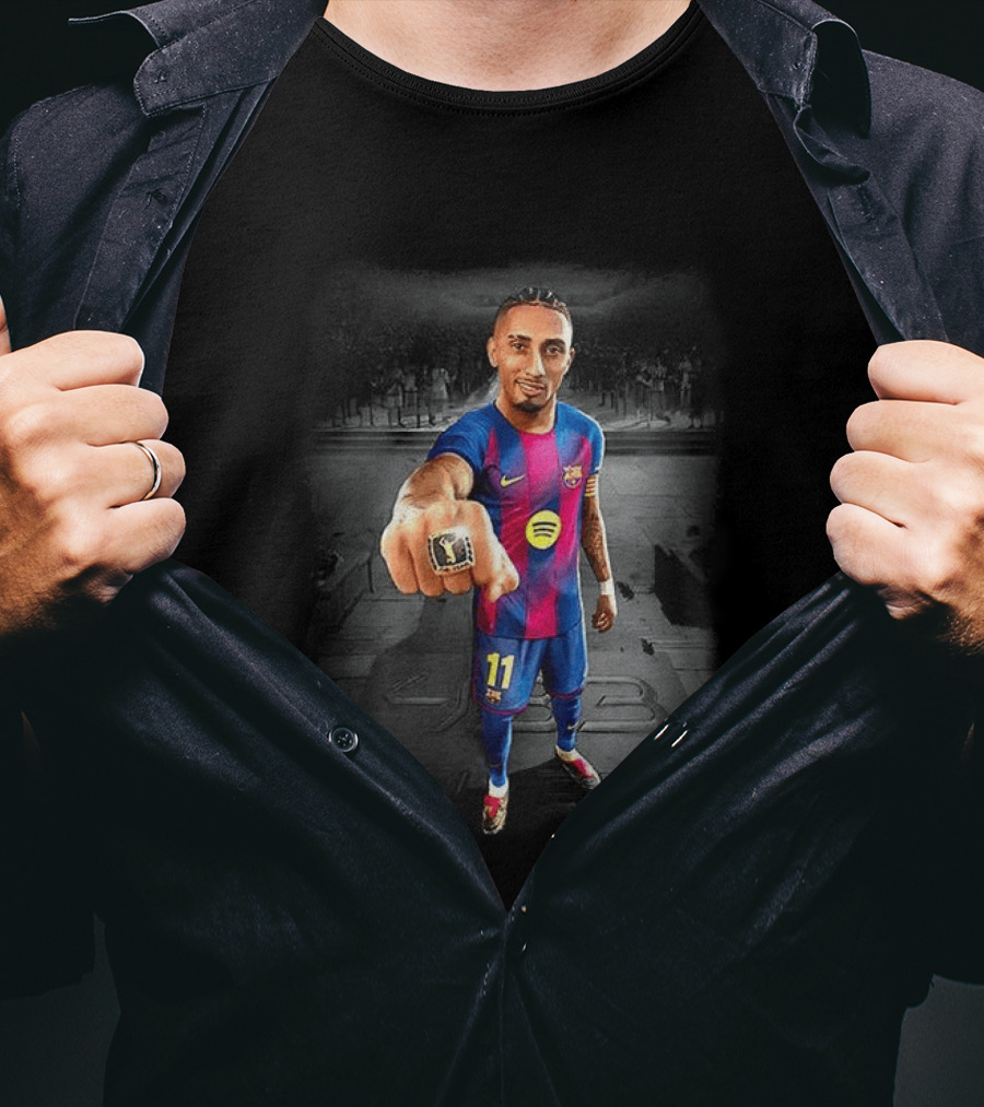 Raphinha 433 Barcelona Player Of The Year 2025 Award Winning Image T-Shirt