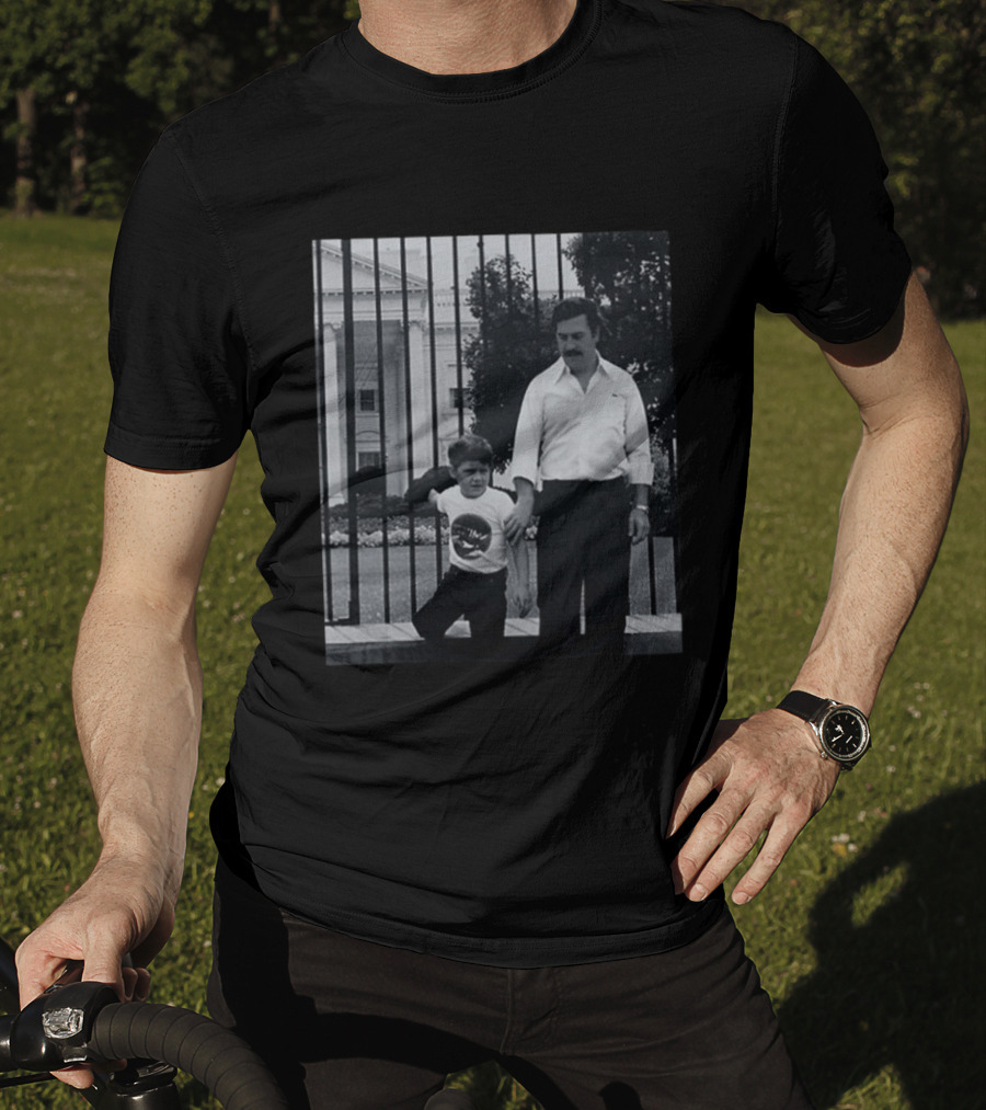 Acwt In Plain Sight White House Visit Snapshot T-Shirt