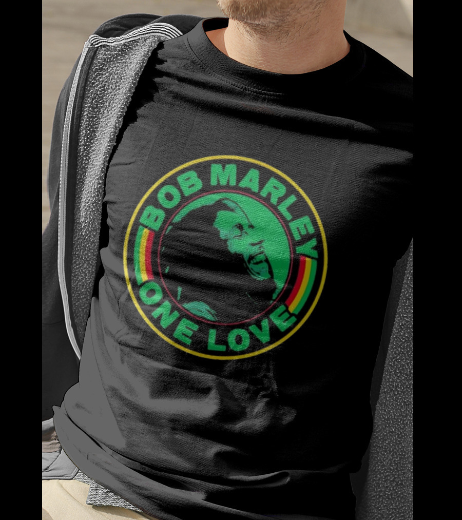 Bob Marley One Love Iconic Circle Emblem With Green And Red Highlights T-Shirt