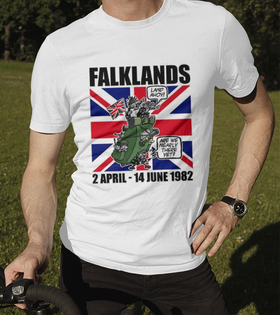Falklands Tank British Flag 2 April 14 June 1982 T-Shirt
