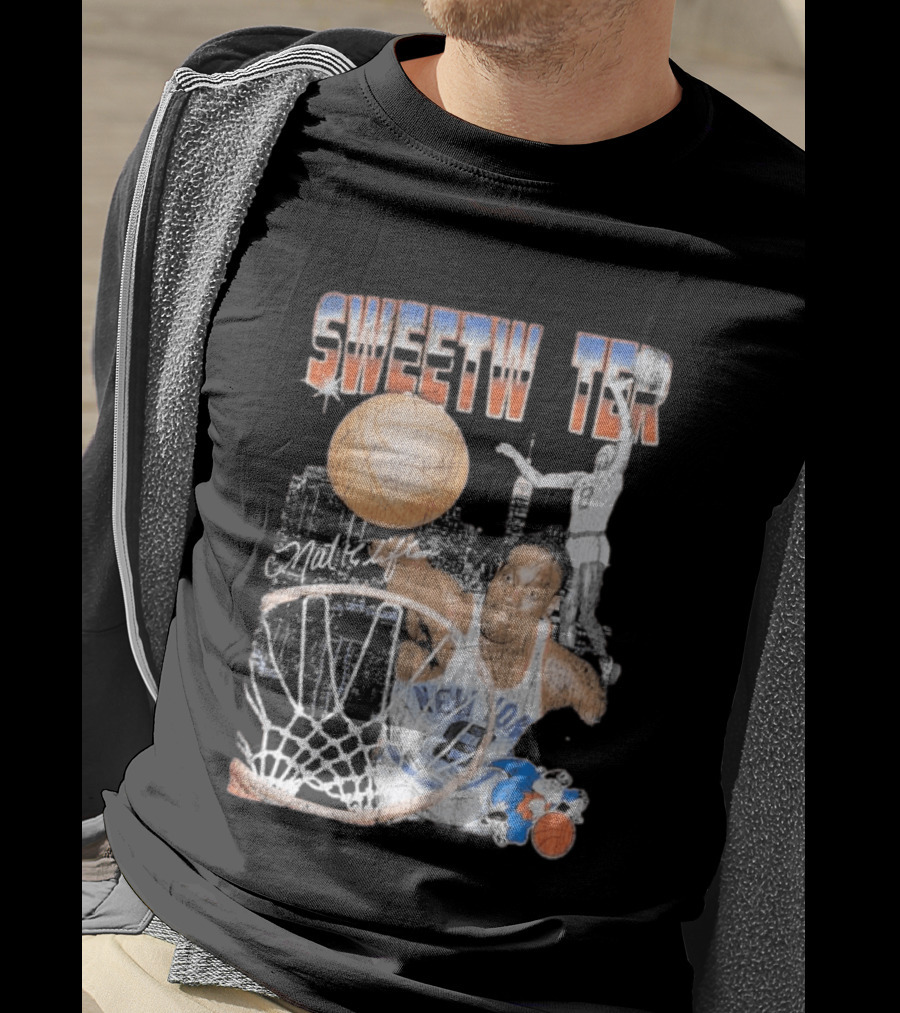 Mitchell And Ness Nathaniel Clifton Sweetwater New York Knicks NBA Pioneers Player T-Shirt
