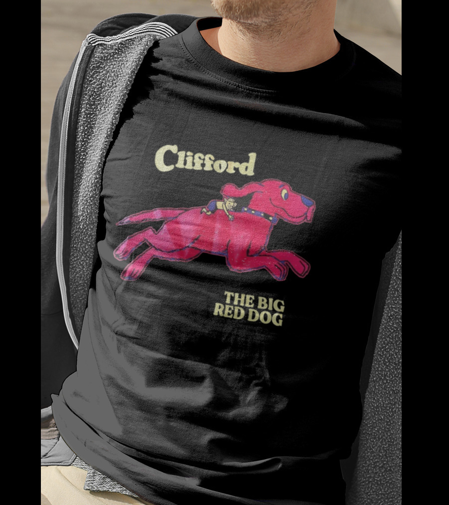 Clifford The Big Red Dog Running With Emily Elizabeth Classic Kids T-Shirt