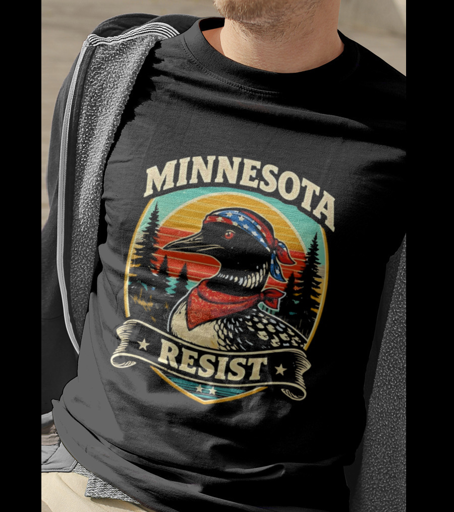 Minnesota Loons Resist Vintage American Bandana And Sunset T-Shirt