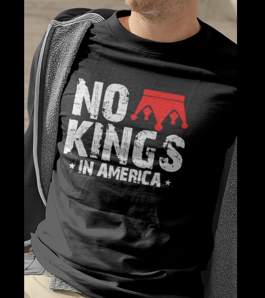 No Kings In America Red Crown T-Shirt