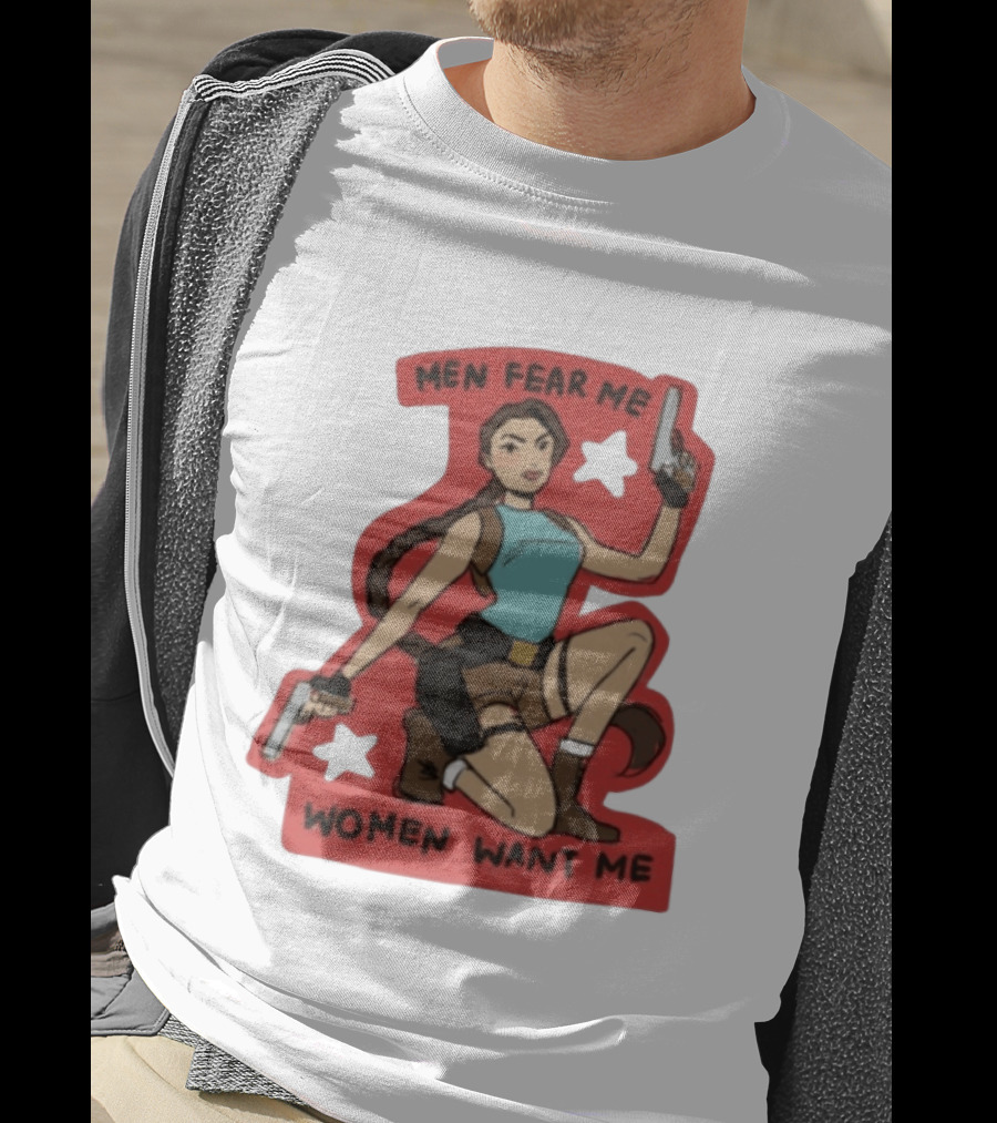Men Fear Me Women Want Me Woman With Guns And Stars T-Shirt