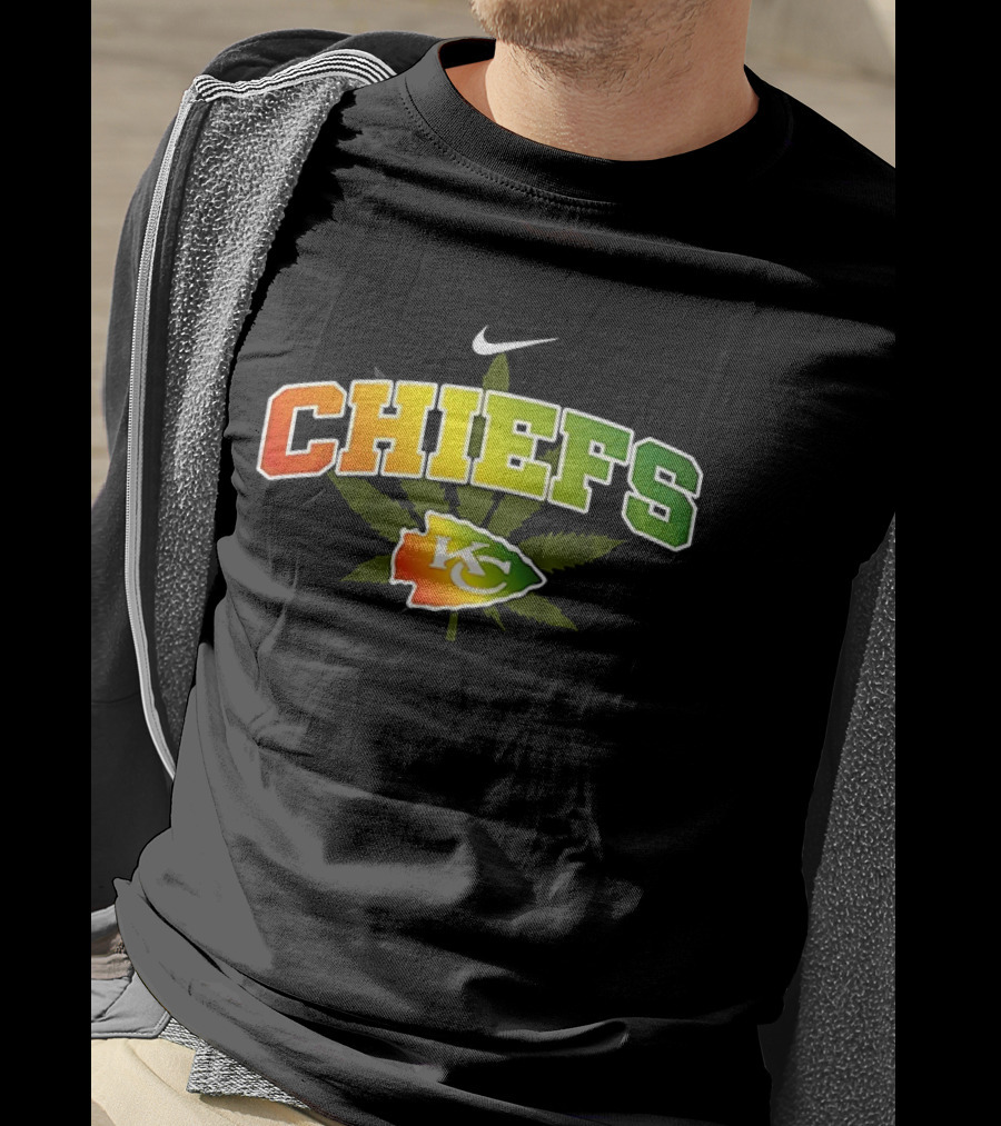 Kansas City Chiefs One Love Nike Chiefs Leaf T-Shirt