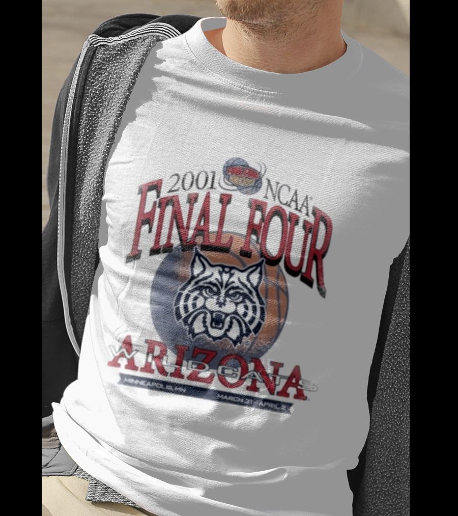 2001 NCAA Final Four Arizona March 31 April 2 Minneapolis T-Shirt