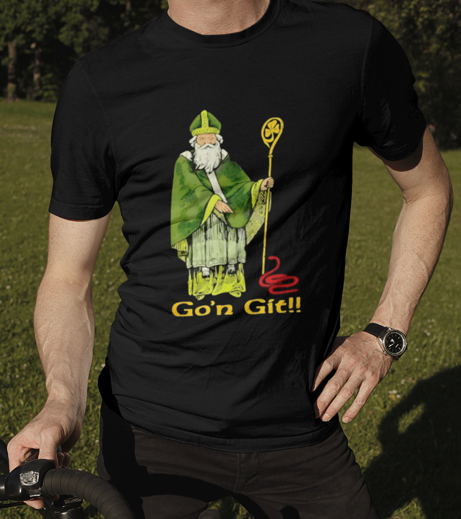 Go'n Git St Patrick Vintage Illustration With Staff And Smoke T-Shirt