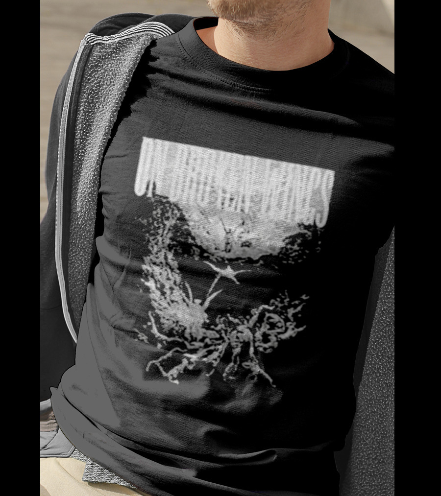 On Broken Wings Fallen Angel White Grunge T-Shirt