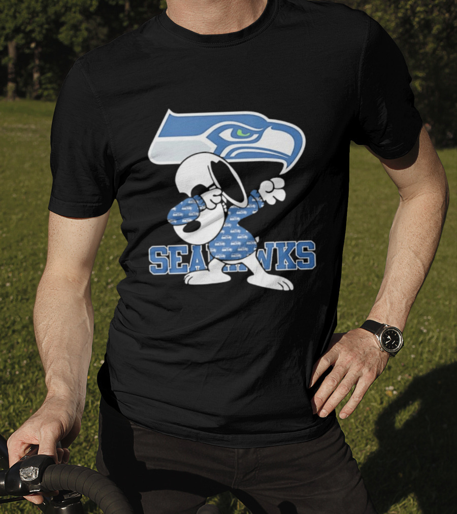 Seattle Seahawks Snoopy Peanuts NFL Team Collaboration T-Shirt
