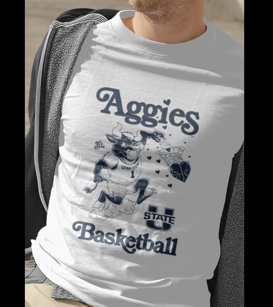 Aggies Basketball Big Blue Utah State Logo Bull Dunking T-Shirt