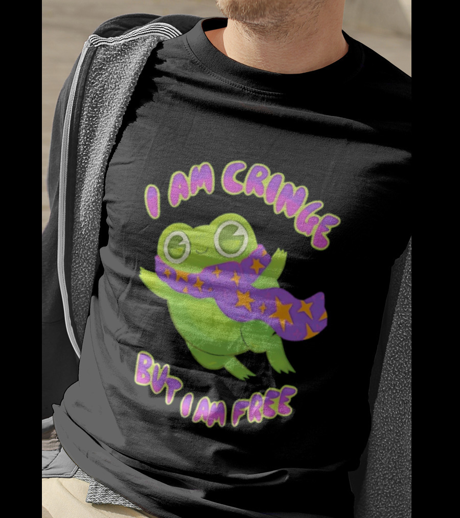 I Am Cringe But I Am Free Frog With Purple Starry Scarf T-Shirt