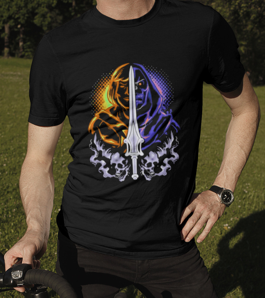 He Man Skeletor Sword Face Split Masters Of The Universe T-Shirt