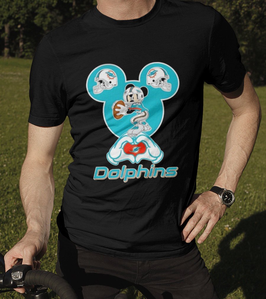 Miami Dolphins Mickey Mouse Heart Hands Football Helmets T-Shirt