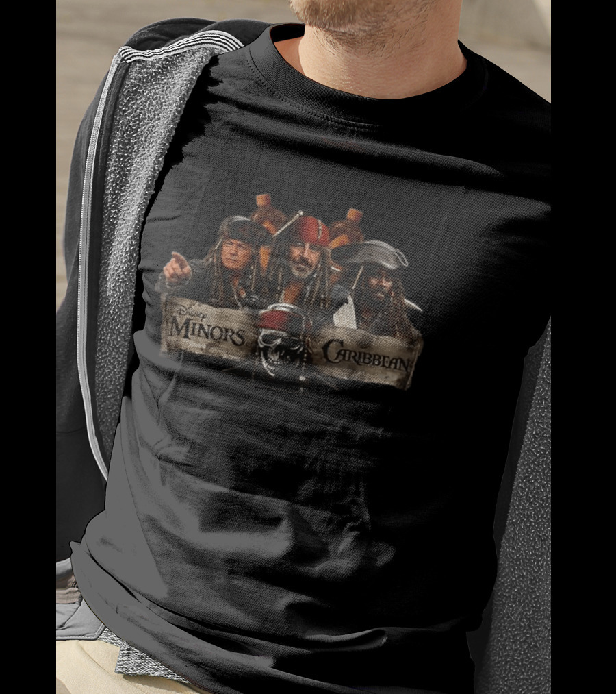 Disney Minors Of Caribbean Skulls And Pirates T-Shirt