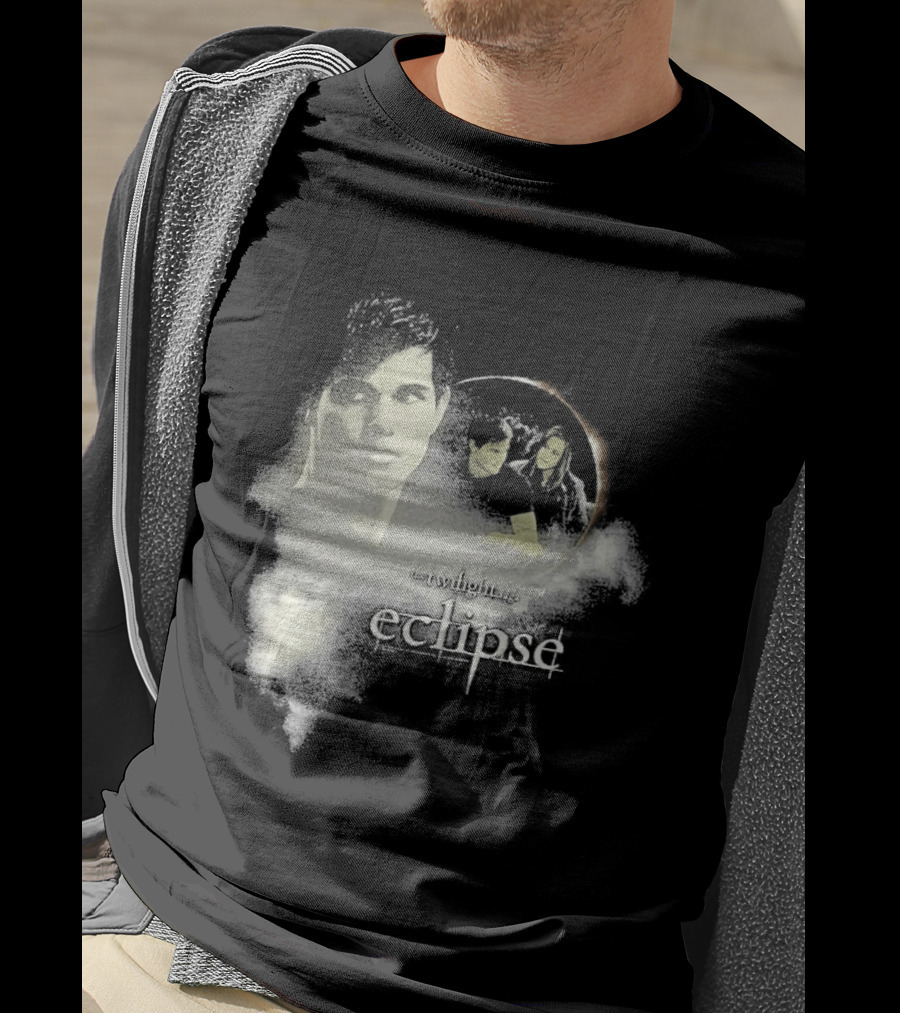 Timothee Chalamet The Twilight Saga Eclipse Crescent Moon T-Shirt