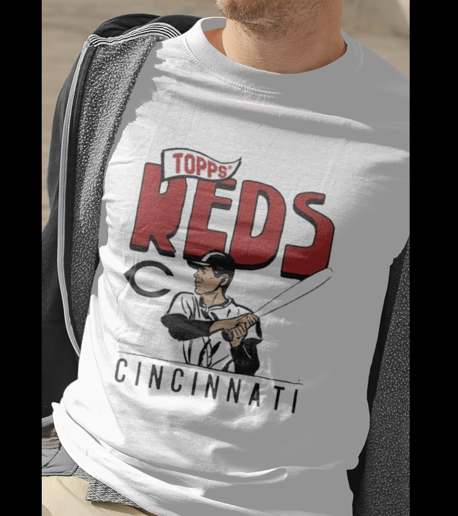 MLB Topps Cincinnati Reds Cartoon Player T-Shirt