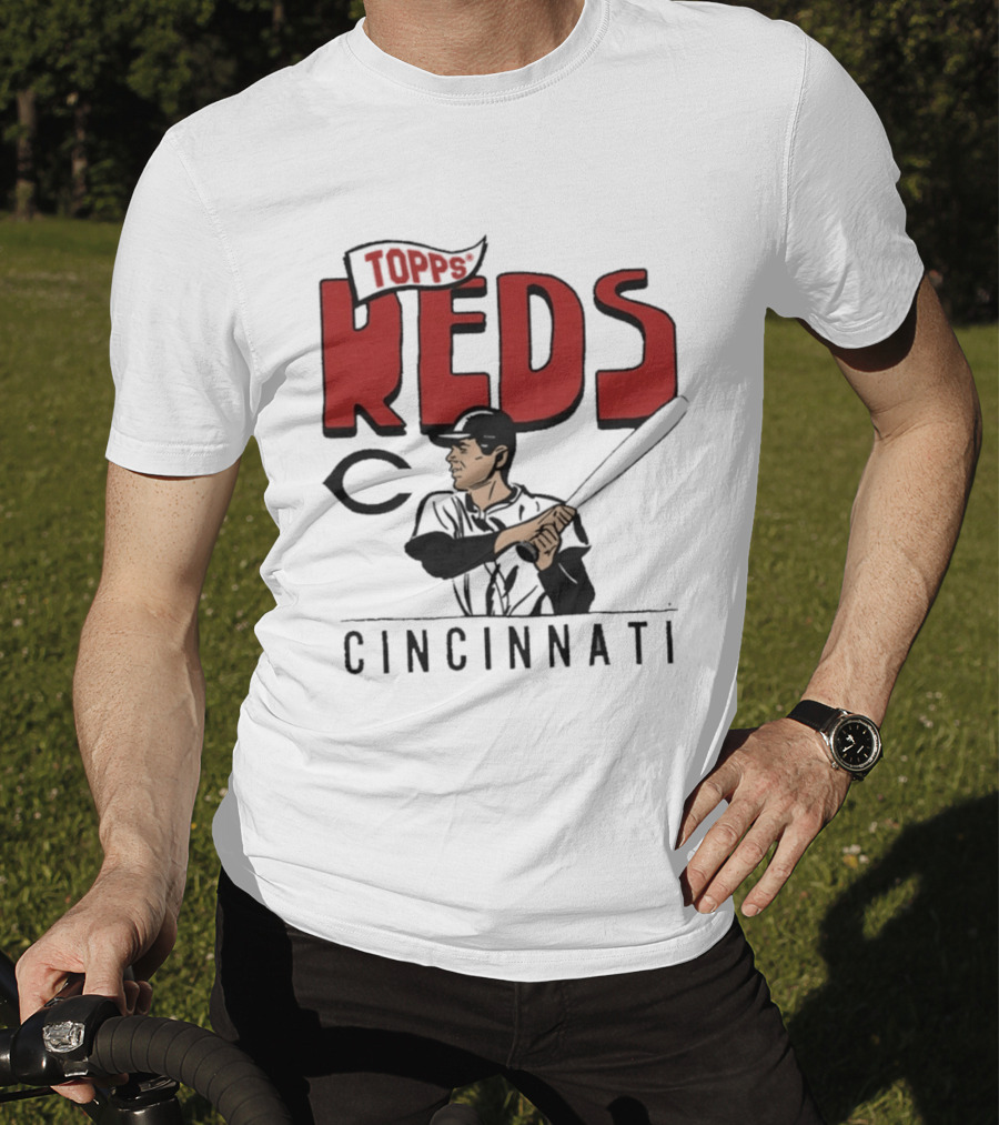 MLB Topps Cincinnati Reds Cartoon Player T-Shirt