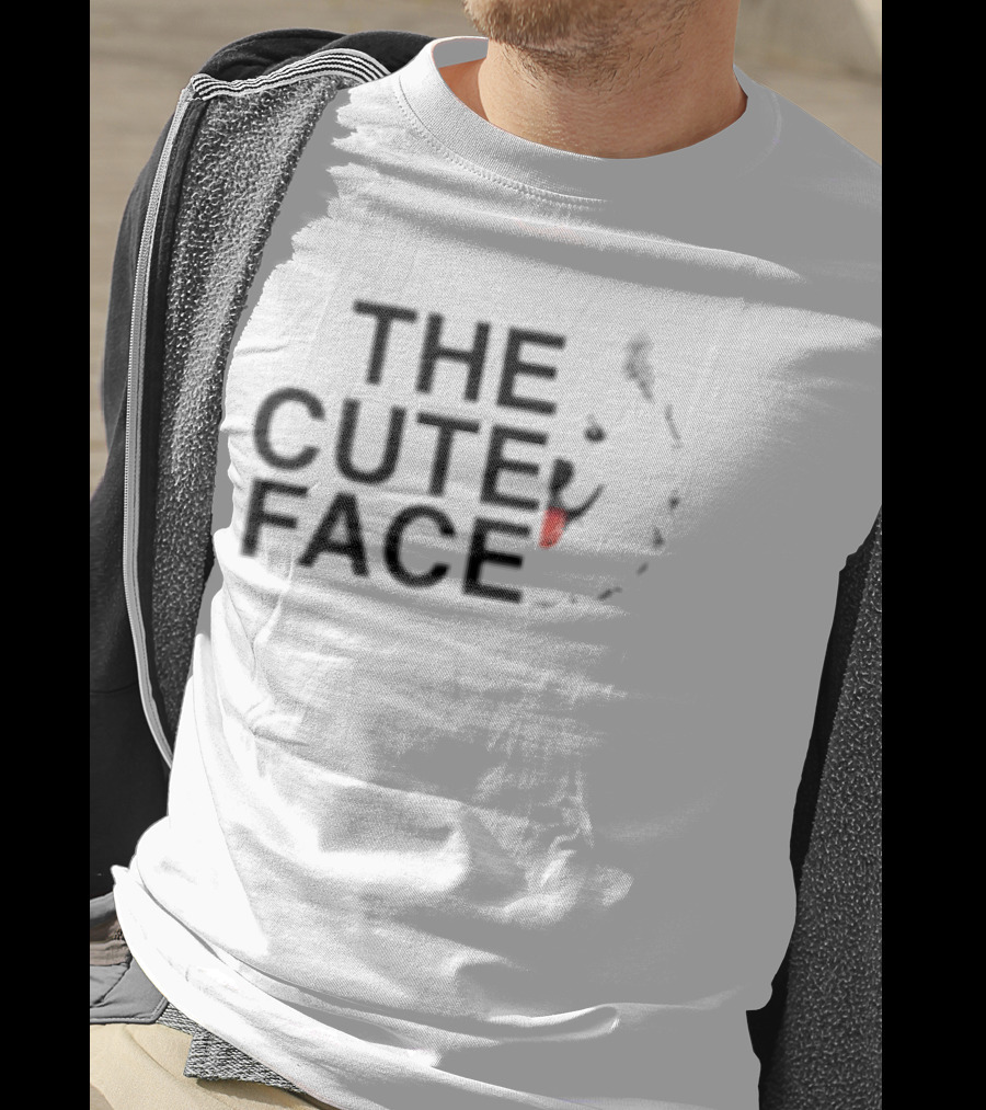 The Cute Face Samoyed Dog T-Shirt