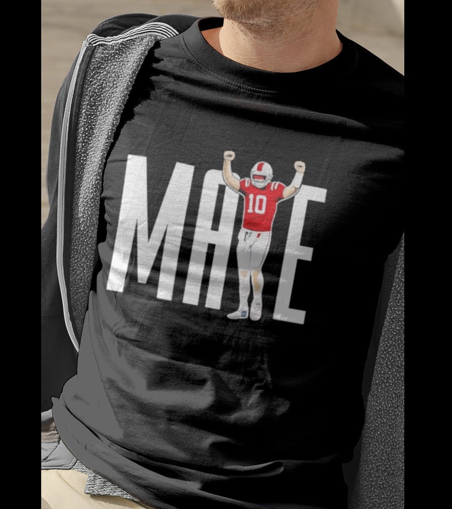 MAYE 10 New England Football Legend In The Making T-Shirt