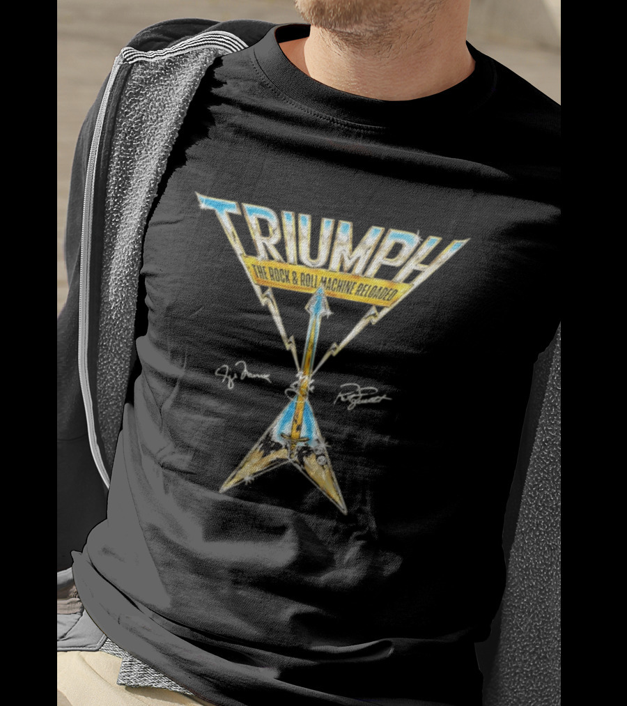 TRIUMPH The Rock & Roll Machine Reloaded Rik Emmett Mike Levine Gil Moore T-Shirt