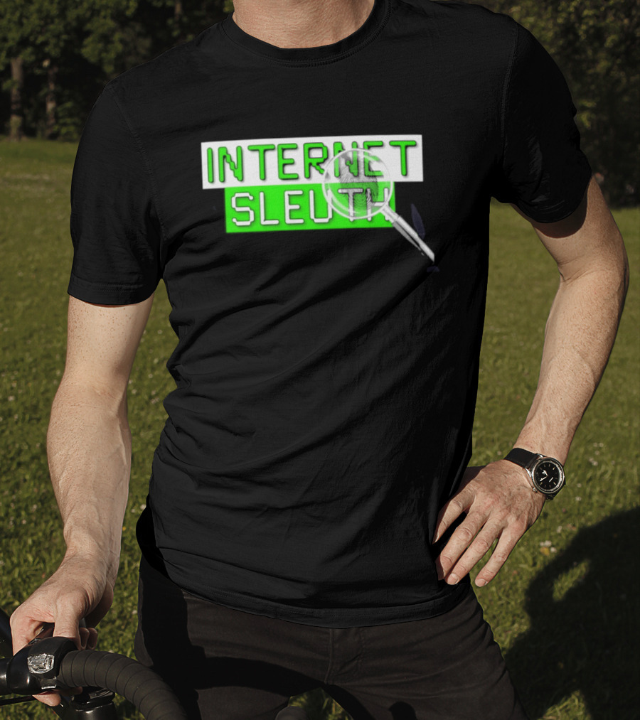 Internet Sleuth Magnifying Glass Green T-Shirt