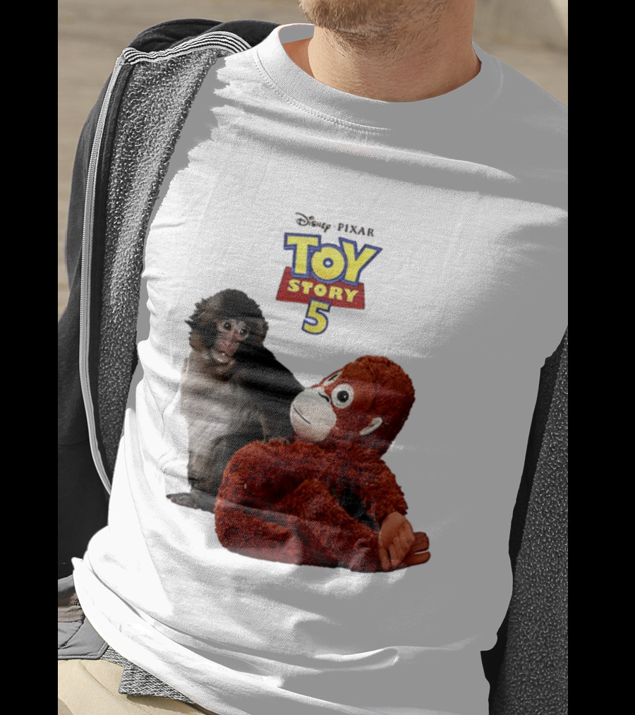 Disney Pixar Toy Story 5 Macaco Punch Stuffed Monkey T-Shirt