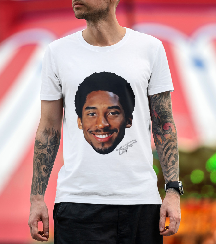 Kobe Bryant Big Face All Smiles NBA Legend T-Shirt
