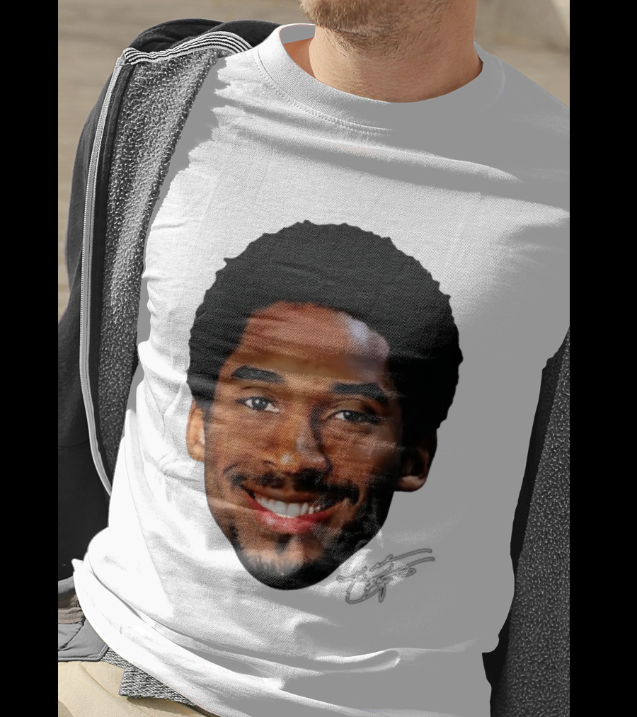 Kobe Bryant Big Face All Smiles NBA Legend T-Shirt