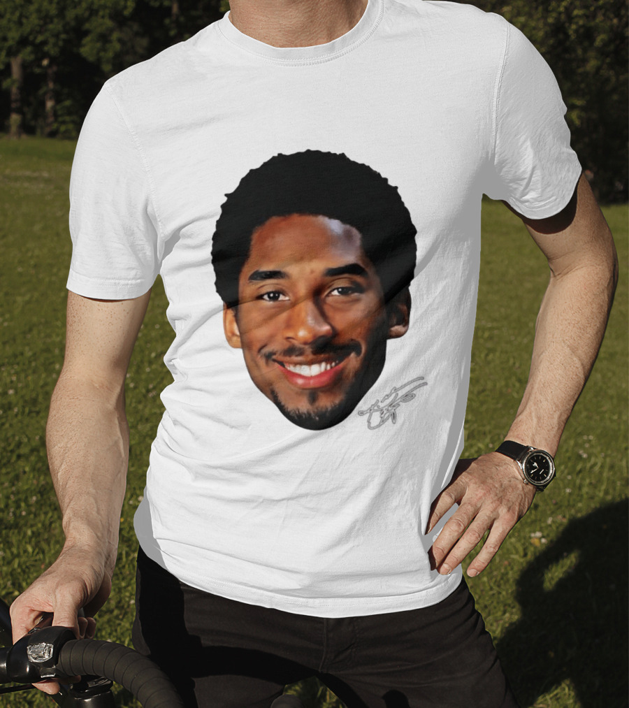 Kobe Bryant Big Face All Smiles NBA Legend T-Shirt