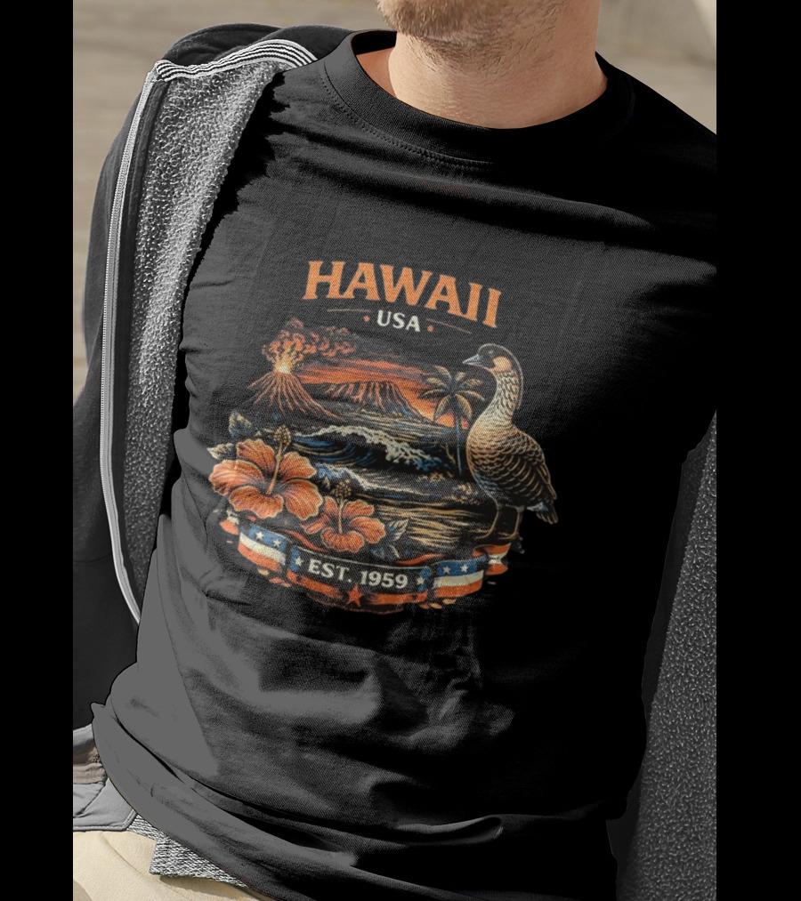 Hawaii USA Est 1959 Volcano Nene Bird Hibiscus T-Shirt