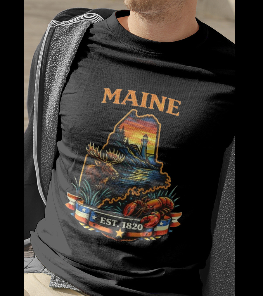 Maine Sunset Est 1820 Lighthouse Moose Lobster USA Landscape T-Shirt