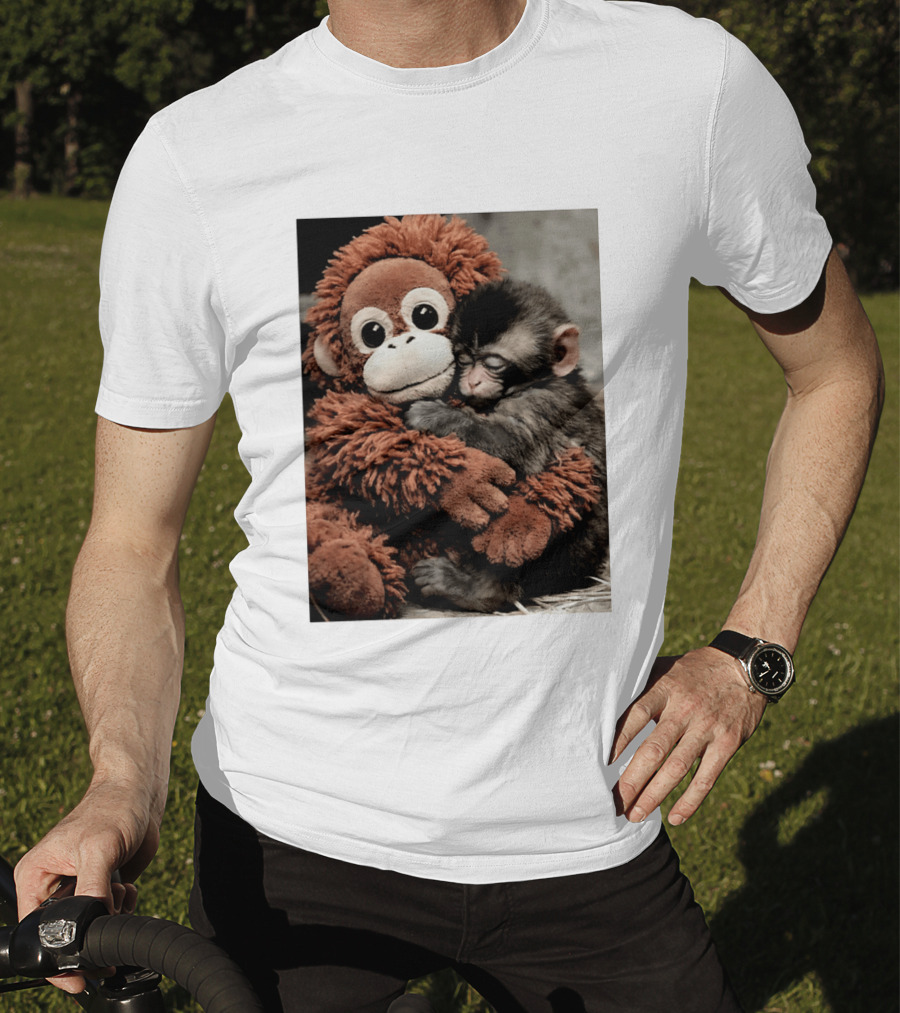 Punch Kun Cuddly Punch Monkey Hugging Plush Toy T-Shirt