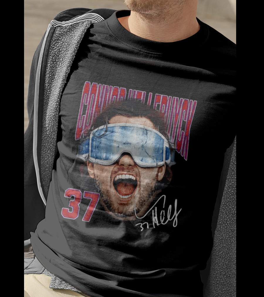 Connor Hellebuyck Winnipeg Jets Goggles 37 Big Head Image T-Shirt