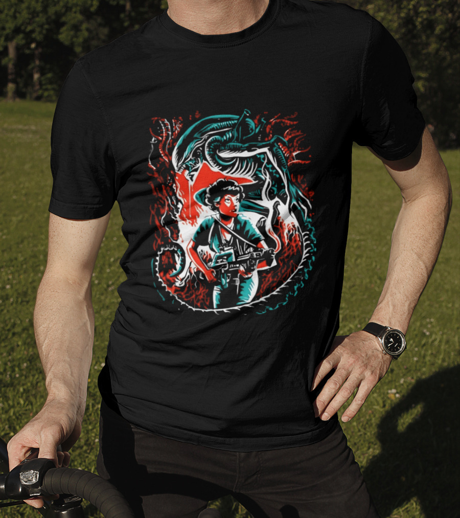 Alien Ripley Xenomorph Hunter Hunted Iconic Sci Fi Battle T-Shirt