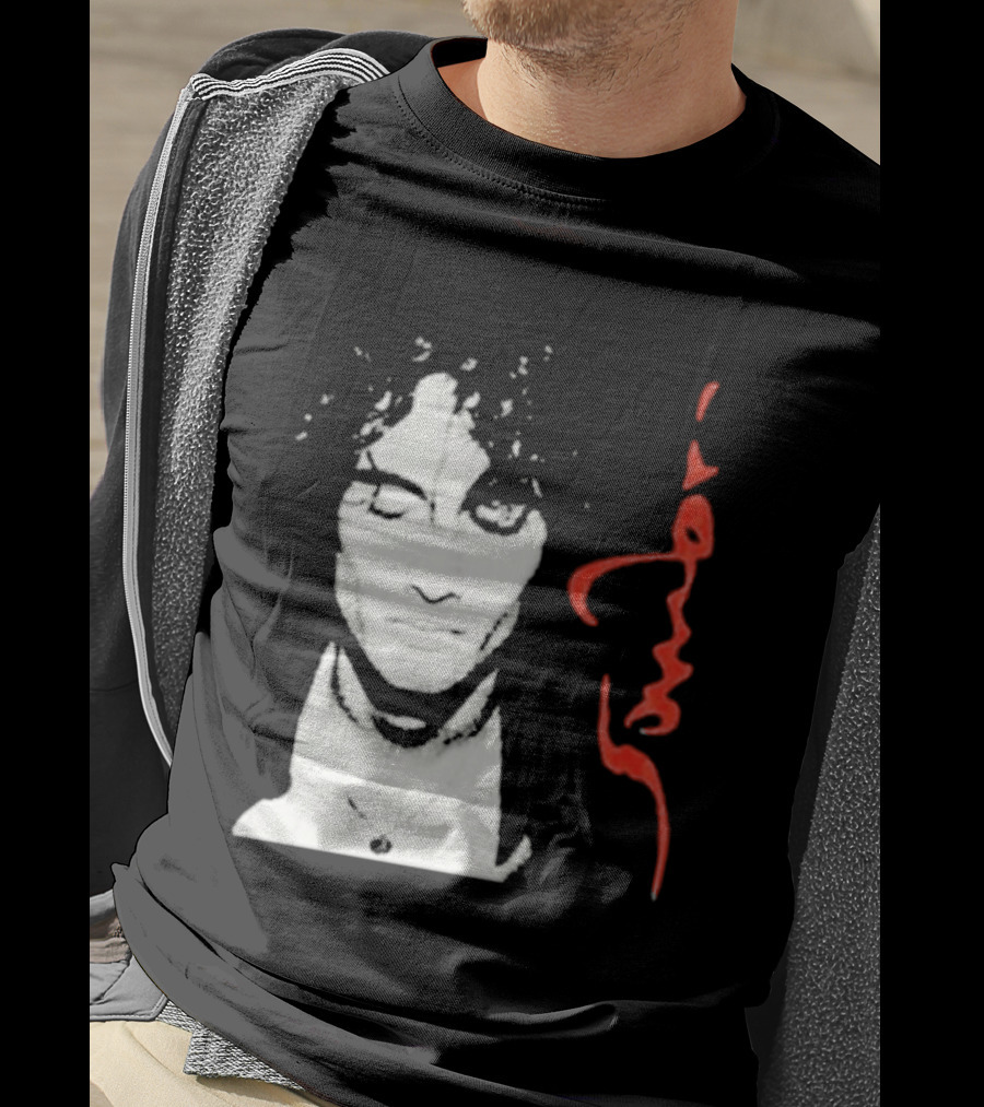 Sombr Facecard Tea Abstract Monochrome Red Accents T-Shirt
