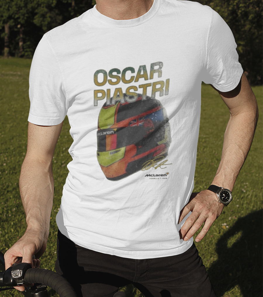 Oscar Piastri McLaren Racing Helmet Flag Signature T-Shirt