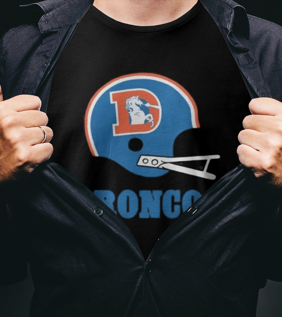 Denver Broncos Retro Football Helmet Graphic Broncos T-Shirt